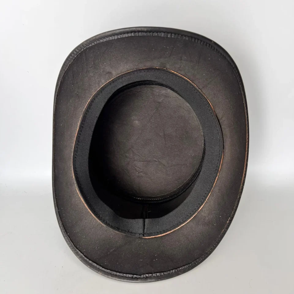 Dark Leather-Look Top Hat with Eyelets detail view - black / dark gray tall top hat / western top hat