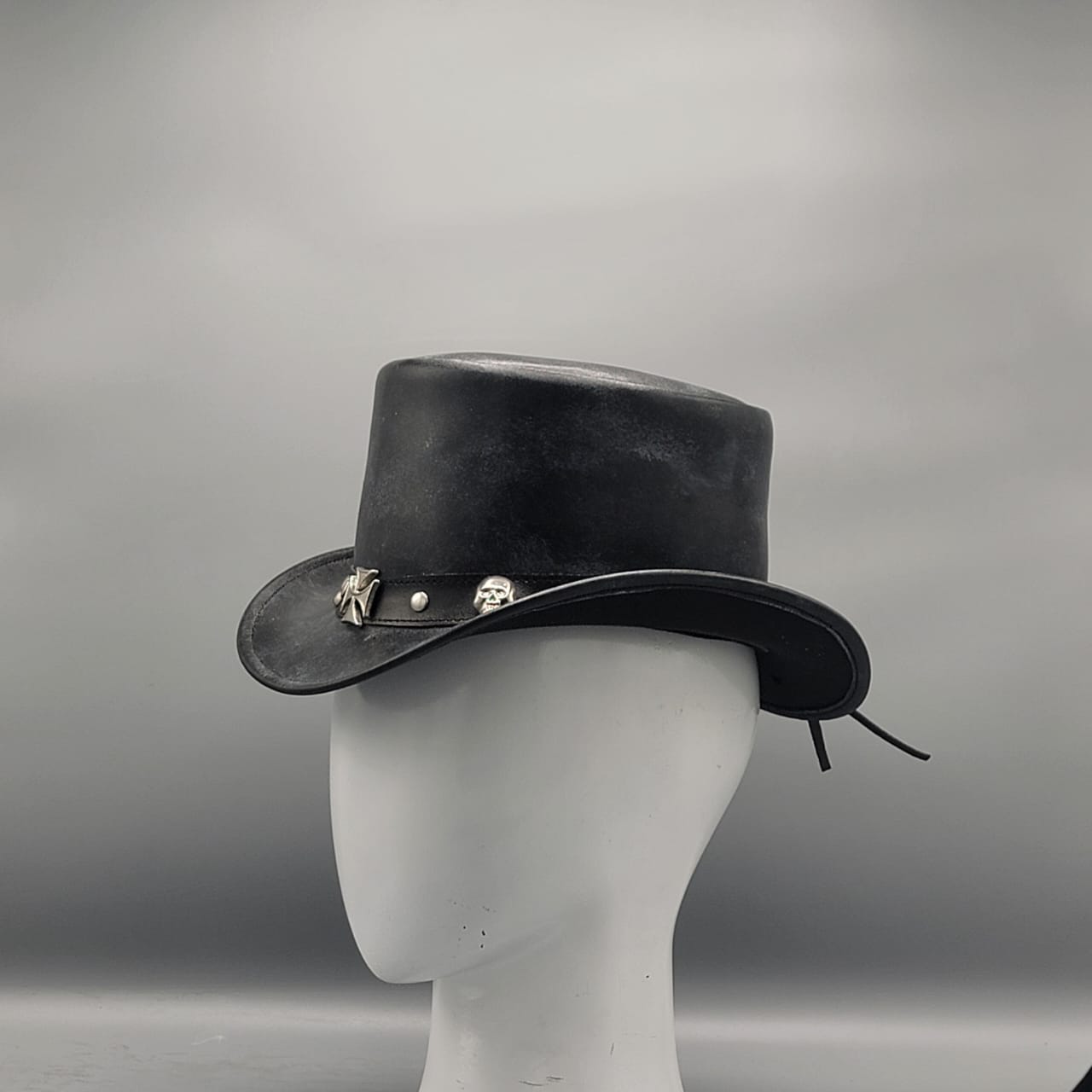 Cowhide Pattern Genuine Leather Western Cowboy Hat with Silver-Tone Ornament side angle